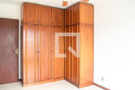 Apartamento à venda com 62m², 2 quartos e 2 vagas Apartamento à venda com 62m², 2 quartos e 2 vagasQuarto 2