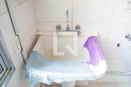 Apartamento à venda com 62m², 2 quartos e 2 vagas Apartamento à venda com 62m², 2 quartos e 2 vagasÁrea de serviço