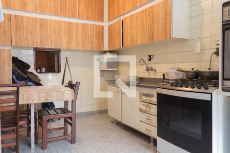 Casa à venda com 287m², 3 quartos e 4 vagasCozinha