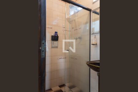 Casa à venda com 287m², 3 quartos e 4 vagasBanheiro 1