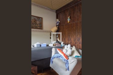 Casa à venda com 287m², 3 quartos e 4 vagasQuarto 2