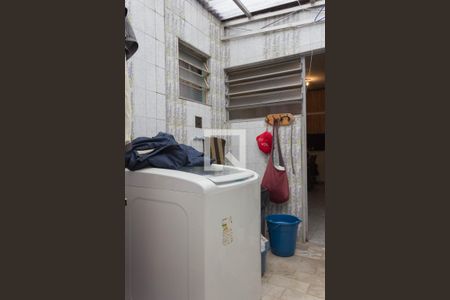 Casa à venda com 287m², 3 quartos e 4 vagasÁrea de Serviço