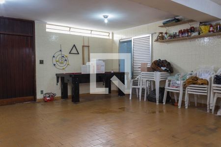 Casa à venda com 287m², 3 quartos e 4 vagasGaragem