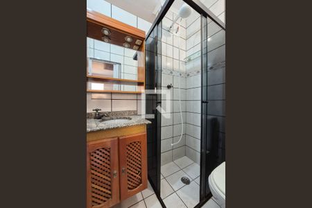 Banheiro da Suíte de apartamento para alugar com 2 quartos, 77m² em Baeta Neves, São Bernardo do Campo