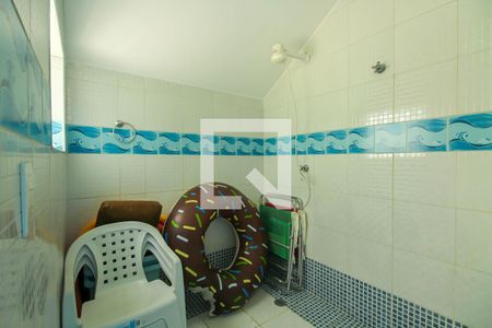 Casa à venda com 410m², 4 quartos e 2 vagasVestiário