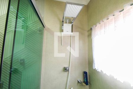 Casa à venda com 410m², 4 quartos e 2 vagasBanheiro da Suíte