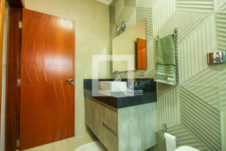 Casa à venda com 410m², 4 quartos e 2 vagasBanheiro da Suíte