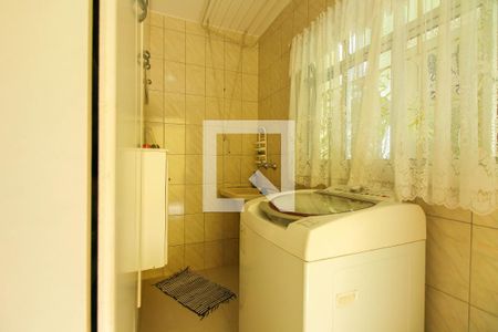 Casa à venda com 410m², 4 quartos e 2 vagasÁrea de Serviço