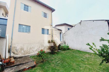 Casa à venda com 160m², 4 quartos e 4 vagasQuintal