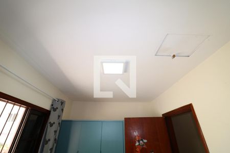 Casa à venda com 116m², 3 quartos e 2 vagasQuarto 1