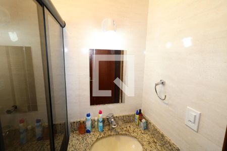 Casa à venda com 116m², 3 quartos e 2 vagasBanheiro 2