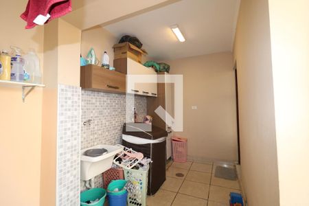 Casa à venda com 116m², 3 quartos e 2 vagasÁrea de Serviço