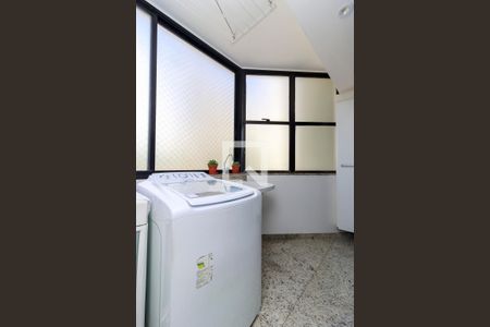 Apartamento à venda com 160m², 3 quartos e 2 vagasÁrea de Serviço