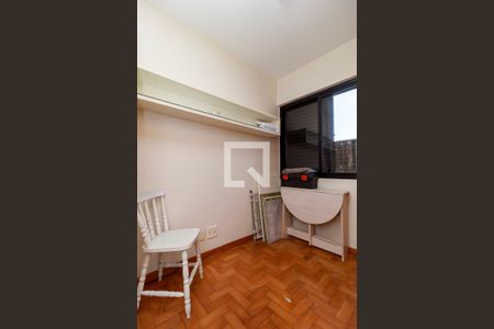 Apartamento à venda com 160m², 3 quartos e 2 vagasÁrea de Serviço - Quarto