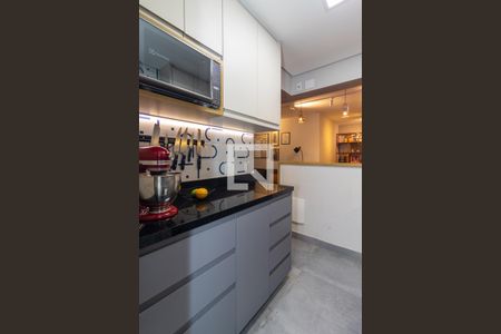 Apartamento para alugar com 64m², 2 quartos e 1 vaga Apartamento para alugar com 64m², 2 quartos e 1 vagaCozinha e Área de Serviço