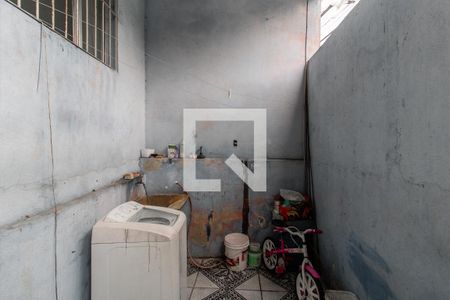 Casa à venda com 200m², 3 quartos e sem vaga