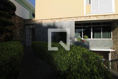 Casa à venda com 320m², 3 quartos e 3 vagasFachada/entrada