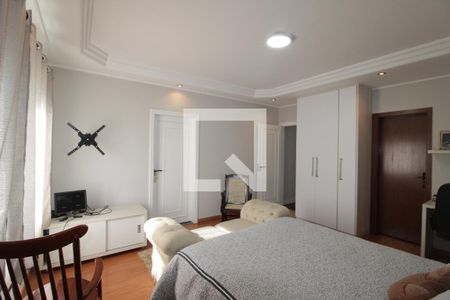Casa à venda com 320m², 3 quartos e 3 vagasQuarto 2 - Suíte