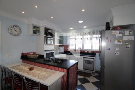 Casa à venda com 320m², 3 quartos e 3 vagasCozinha