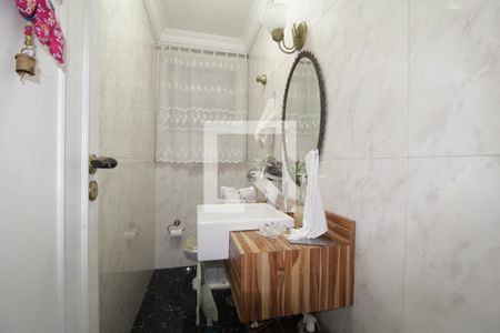 Casa à venda com 320m², 3 quartos e 3 vagasLavabo