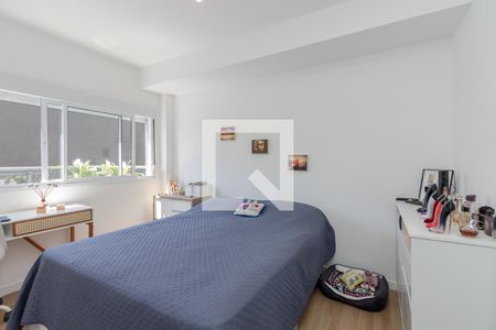 Apartamento à venda com 81m², 2 quartos e 2 vagas Apartamento à venda com 81m², 2 quartos e 2 vagasSuíte