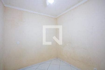Quarto 2 de casa para alugar com 2 quartos, 65m² em Jardim Ipanema, Santo André