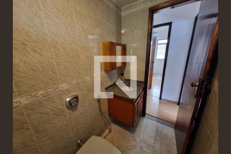 Banheiro de apartamento para alugar com 3 quartos, 63m² em Vaz Lobo, Rio de Janeiro