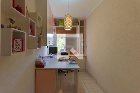 Casa à venda com 232m², 4 quartos e 6 vagasQuarto 1