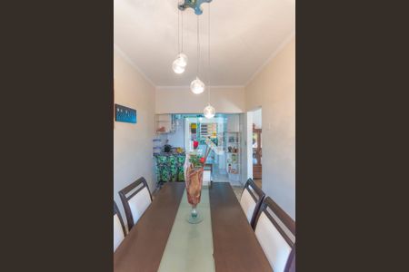 Casa à venda com 232m², 4 quartos e 6 vagasSala de Jantar