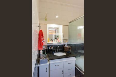 Casa à venda com 232m², 4 quartos e 6 vagasBanheiro da Suíte