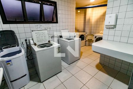 Apartamento à venda com 36m², 1 quarto e 1 vaga Apartamento à venda com 36m², 1 quarto e 1 vagaÁrea comum