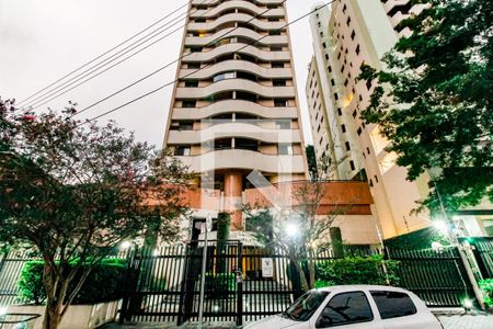Apartamento à venda com 36m², 1 quarto e 1 vaga Apartamento à venda com 36m², 1 quarto e 1 vagaFachada