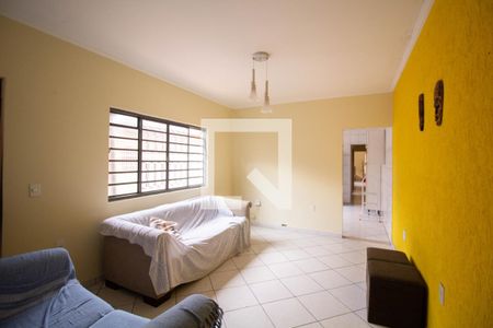 Sala de casa para alugar com 2 quartos, 80m² em Parada Xv de Novembro, São Paulo