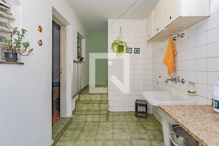 Casa à venda com 234m², 5 quartos e 5 vagasÁrea de Serviço