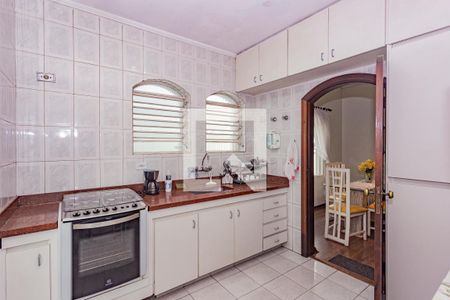 Casa à venda com 234m², 5 quartos e 5 vagasCozinha