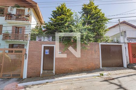 Casa à venda com 234m², 5 quartos e 5 vagasFachada