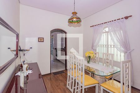 Casa à venda com 234m², 5 quartos e 5 vagasSala de Jantar