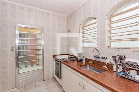 Casa à venda com 234m², 5 quartos e 5 vagasCozinha