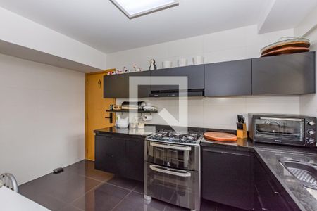 Apartamento à venda com 154m², 4 quartos e 4 vagas Apartamento à venda com 154m², 4 quartos e 4 vagasCozinha