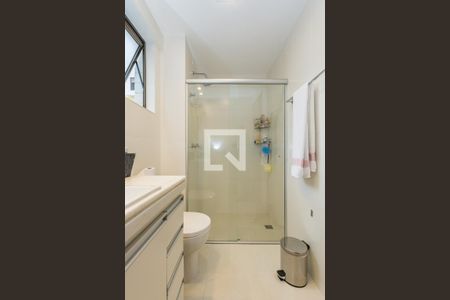 Apartamento à venda com 154m², 4 quartos e 4 vagas Apartamento à venda com 154m², 4 quartos e 4 vagasBanheiro da Suíte 1