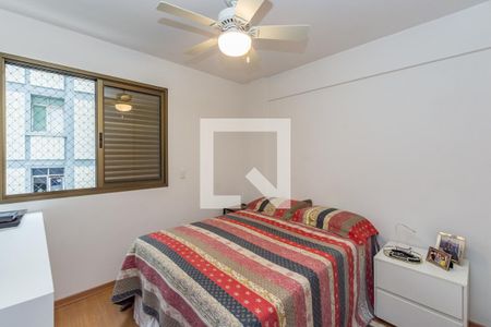 Apartamento à venda com 154m², 4 quartos e 4 vagas Apartamento à venda com 154m², 4 quartos e 4 vagasSuíte 2