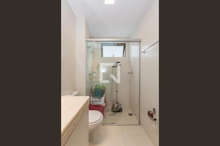 Apartamento à venda com 154m², 4 quartos e 4 vagas Apartamento à venda com 154m², 4 quartos e 4 vagasBanheiro da Suíte 2