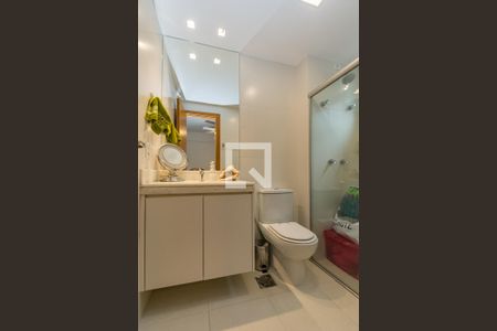 Apartamento à venda com 154m², 4 quartos e 4 vagas Apartamento à venda com 154m², 4 quartos e 4 vagasBanheiro da Suíte 2