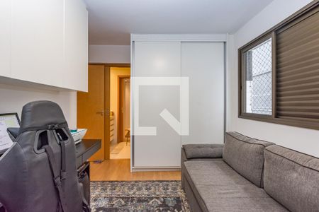 Apartamento à venda com 154m², 4 quartos e 4 vagas Apartamento à venda com 154m², 4 quartos e 4 vagasSuíte 3