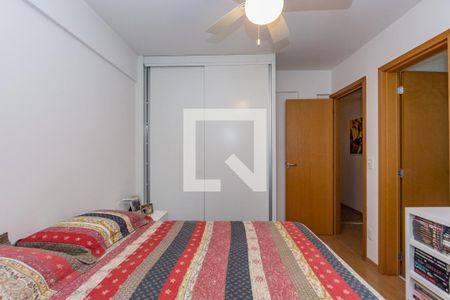 Apartamento à venda com 154m², 4 quartos e 4 vagas Apartamento à venda com 154m², 4 quartos e 4 vagasSuíte 2