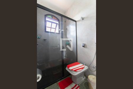 Casa à venda com 500m², 5 quartos e 4 vagas Casa à venda com 500m², 5 quartos e 4 vagasBanheiro da Suíte 2