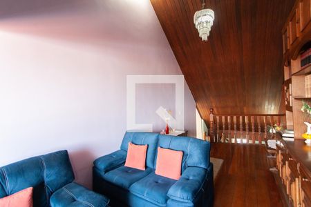 Casa à venda com 500m², 5 quartos e 4 vagas Casa à venda com 500m², 5 quartos e 4 vagasSala de estar 2