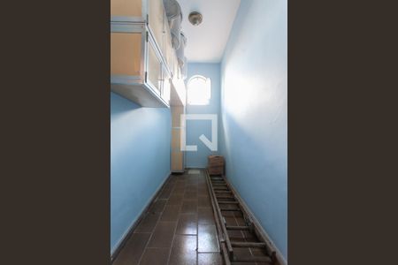 Casa à venda com 500m², 5 quartos e 4 vagas Casa à venda com 500m², 5 quartos e 4 vagasDespensa