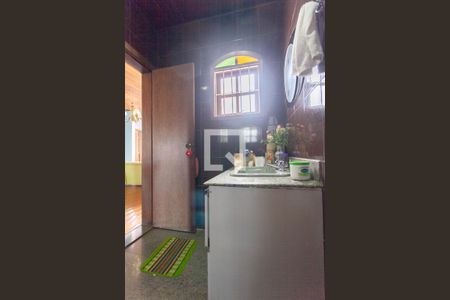 Casa à venda com 500m², 5 quartos e 4 vagas Casa à venda com 500m², 5 quartos e 4 vagasLavabo 1