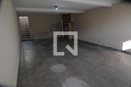 Casa à venda com 180m², 4 quartos e 3 vagasGaragem